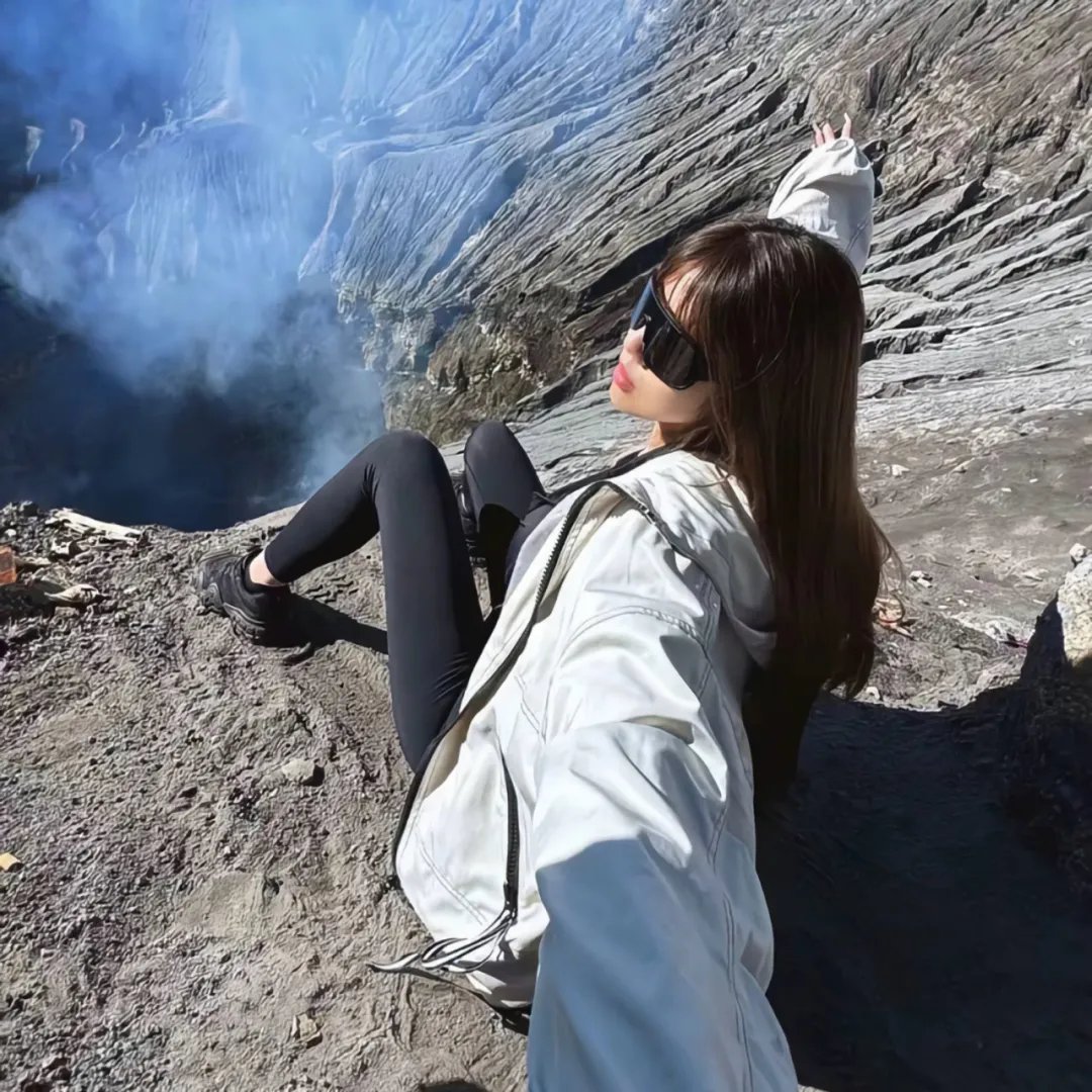 零课女警和红手铐